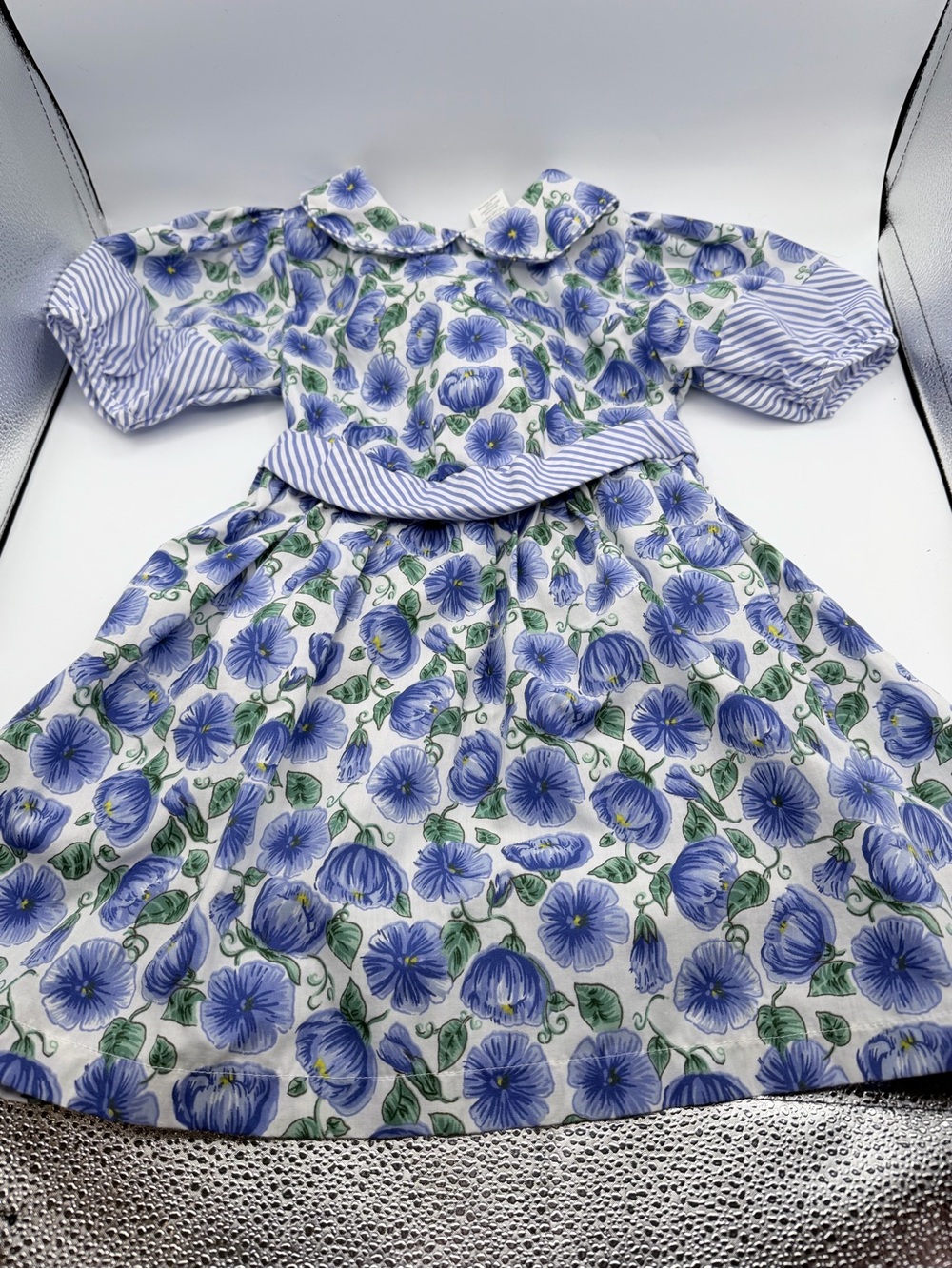 Vintage 1990’s Rose Cottage Girls' Blue Floral with Peter Pan Collar